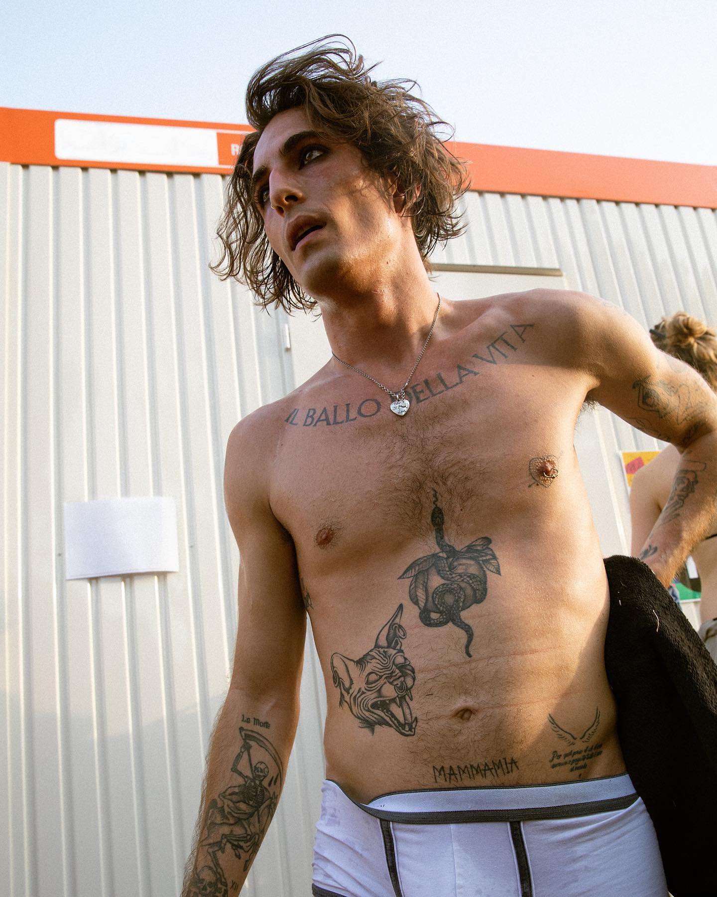 maneskinnaked1